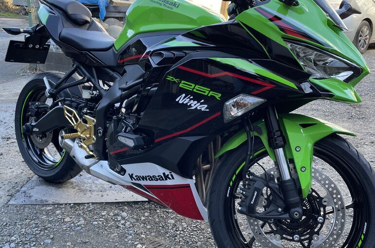 ZX25R Ninja コーティング